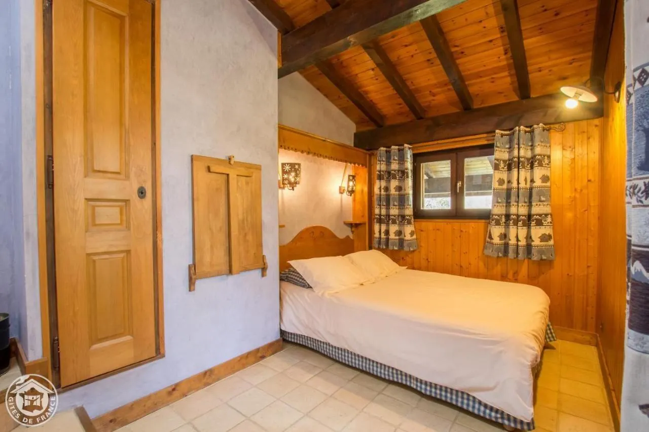Hotel Le Bois des Louison à Seytroux France