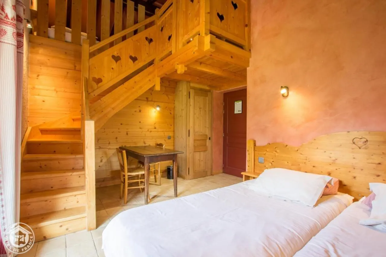 Hotel Le Bois des Louison à Seytroux